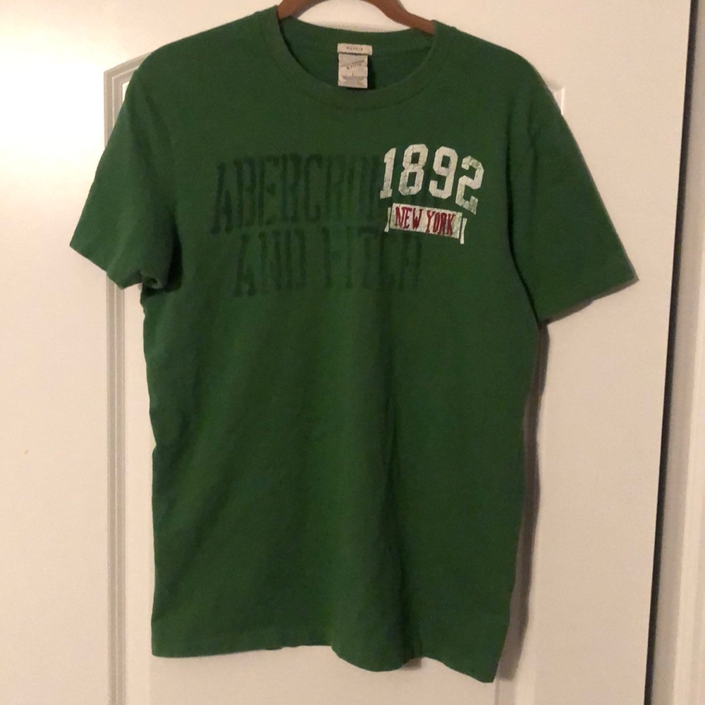 Abercrombie & Fitch tee